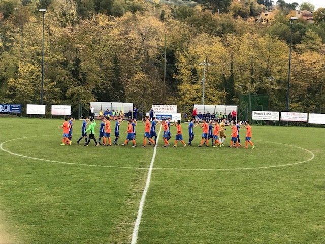 Luco 0 - N. Novoli 0. Non si va oltre il pareggio, ma con un grande tifo