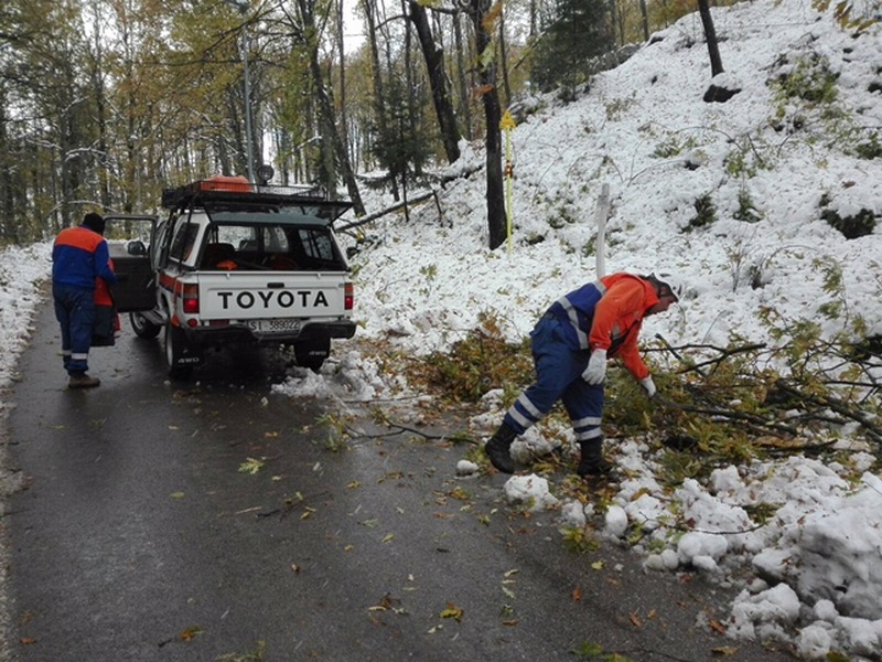 Alto Mugello, il giorno dopo ancora disagi. In tanti senza luce e ritardi sulla Faentina