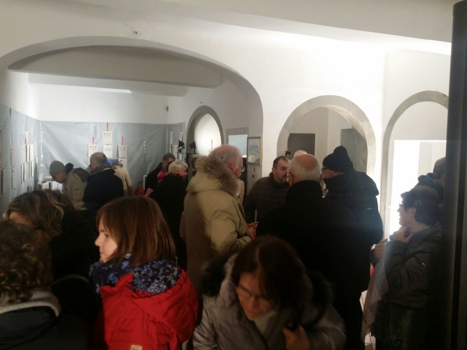 Bentornate a casa. A Scarperia una mostra di cartoline viaggiate e non