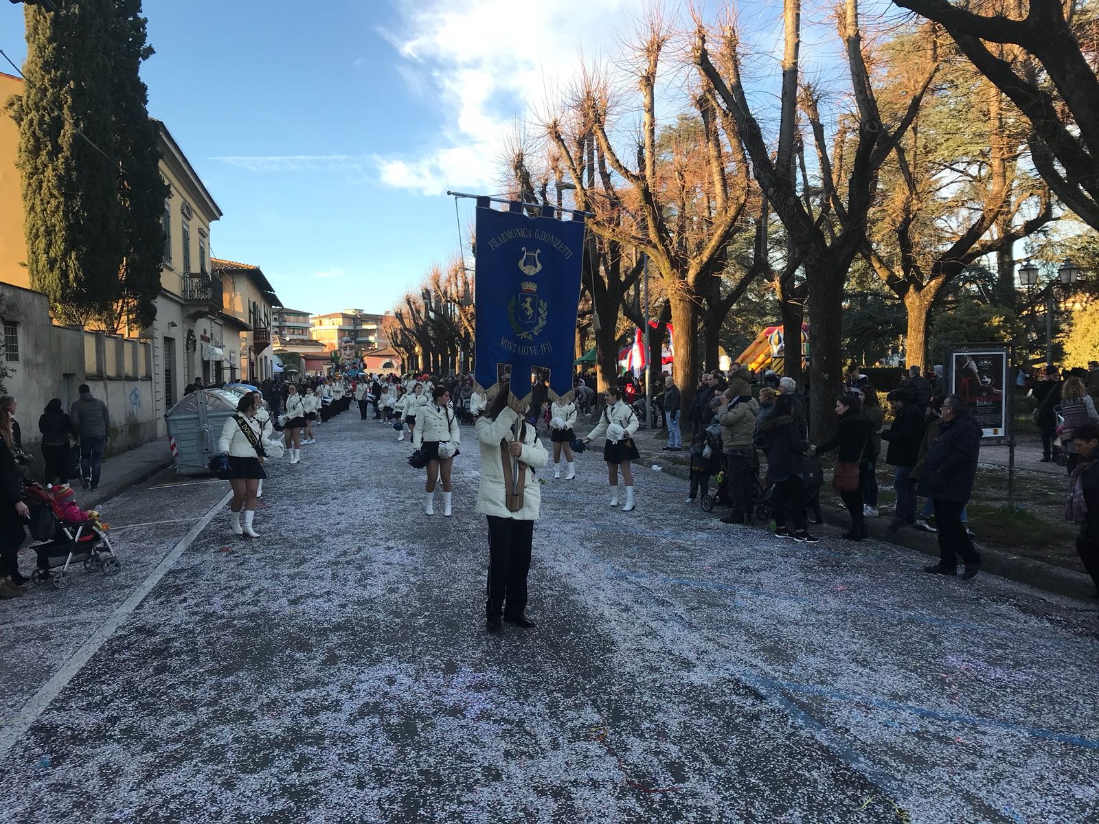 Carnevale 2018, le foto di OK!Mugello. I Flintstones i più originali