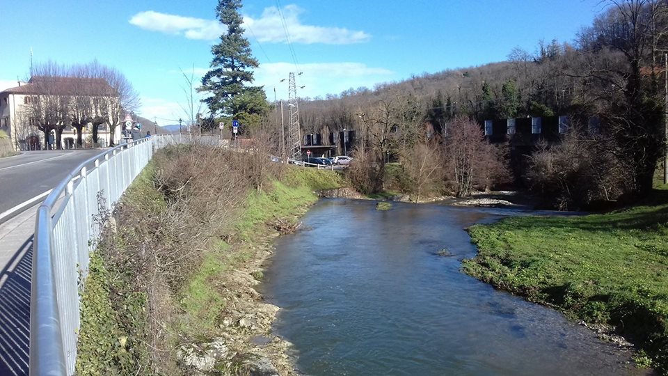 Il Carza... con l'acqua e senza. Foto del Giorno e galleria delle vostre immagini