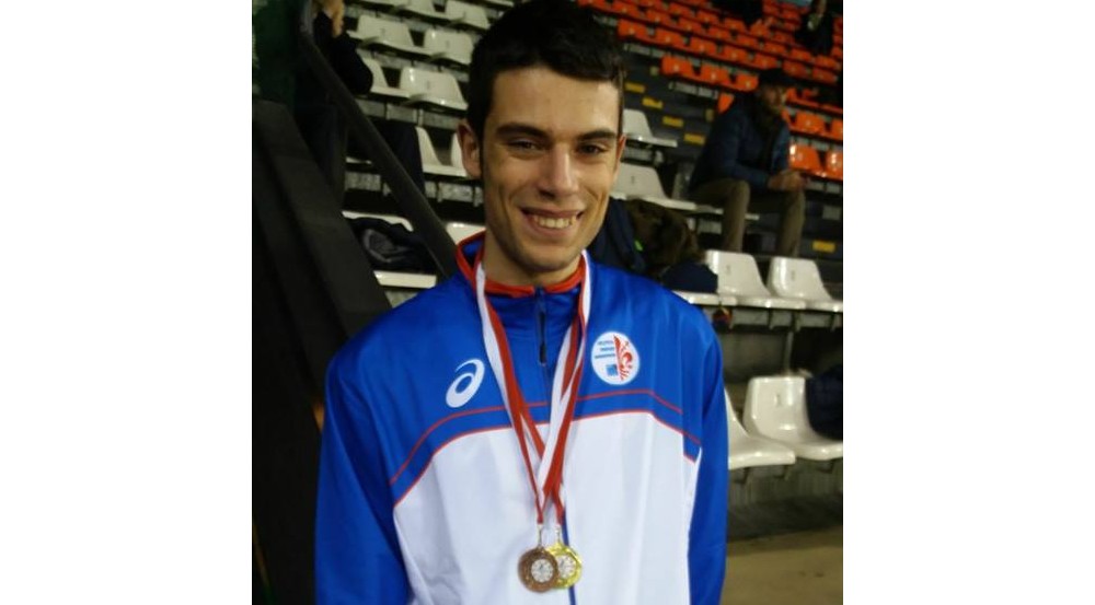 Alessio Pancrazzi, di Vicchio, campione toscano nei 200 metri