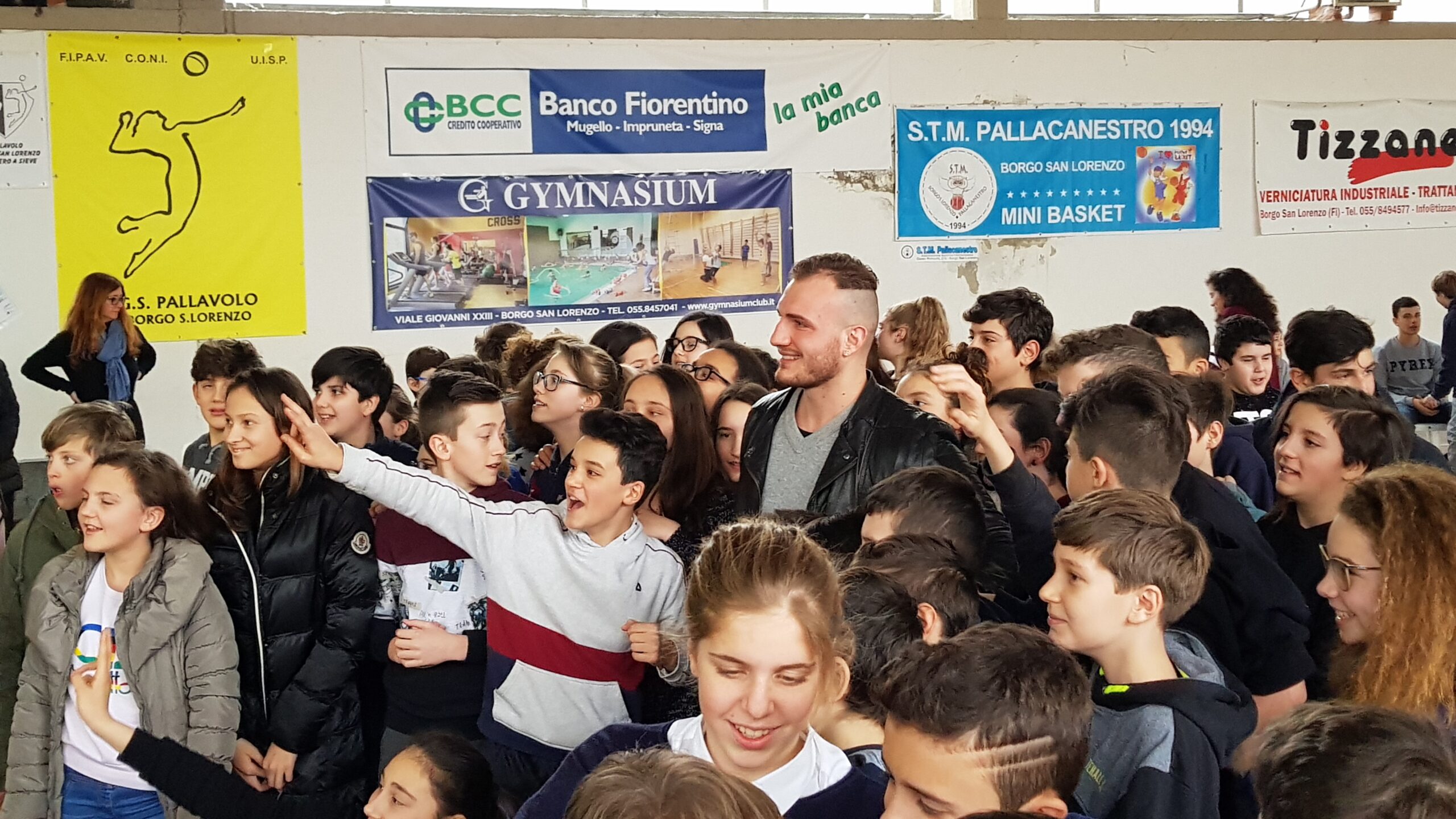 Boxe contro violenza e bullismo, cronaca. E il campione incontra i ragazzi