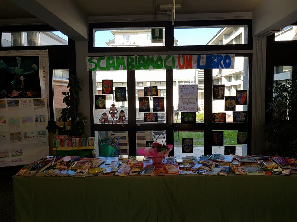 Giornata della lettura alle scuole di Borgo. Foto del giorno