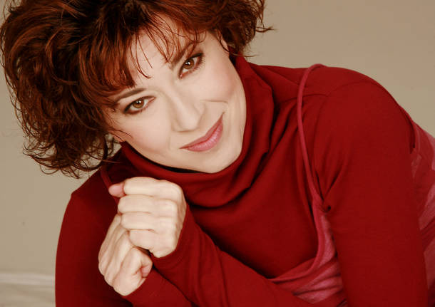 veronica-pivetti-573726.610x431