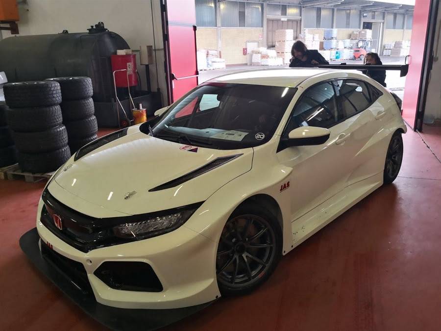 Auto. Max Mugelli nel Tcr Italy,
