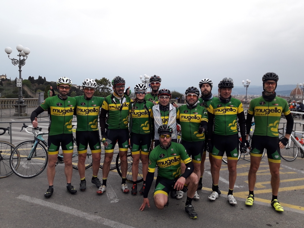 Firenze De Rosa. Ottimi risultati per i mugellani alla granfondo