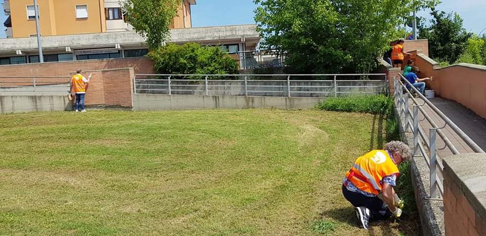 Gli Angeli del Bello ancora in azione. Al parco di Borgo, con gli scout
