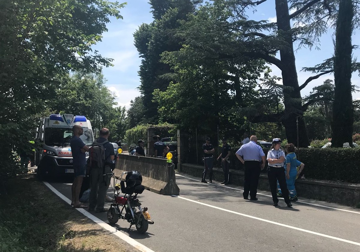 Incidente di Scarperia. Di Brescia i due centauri, foto del luogo dello scontro mortale