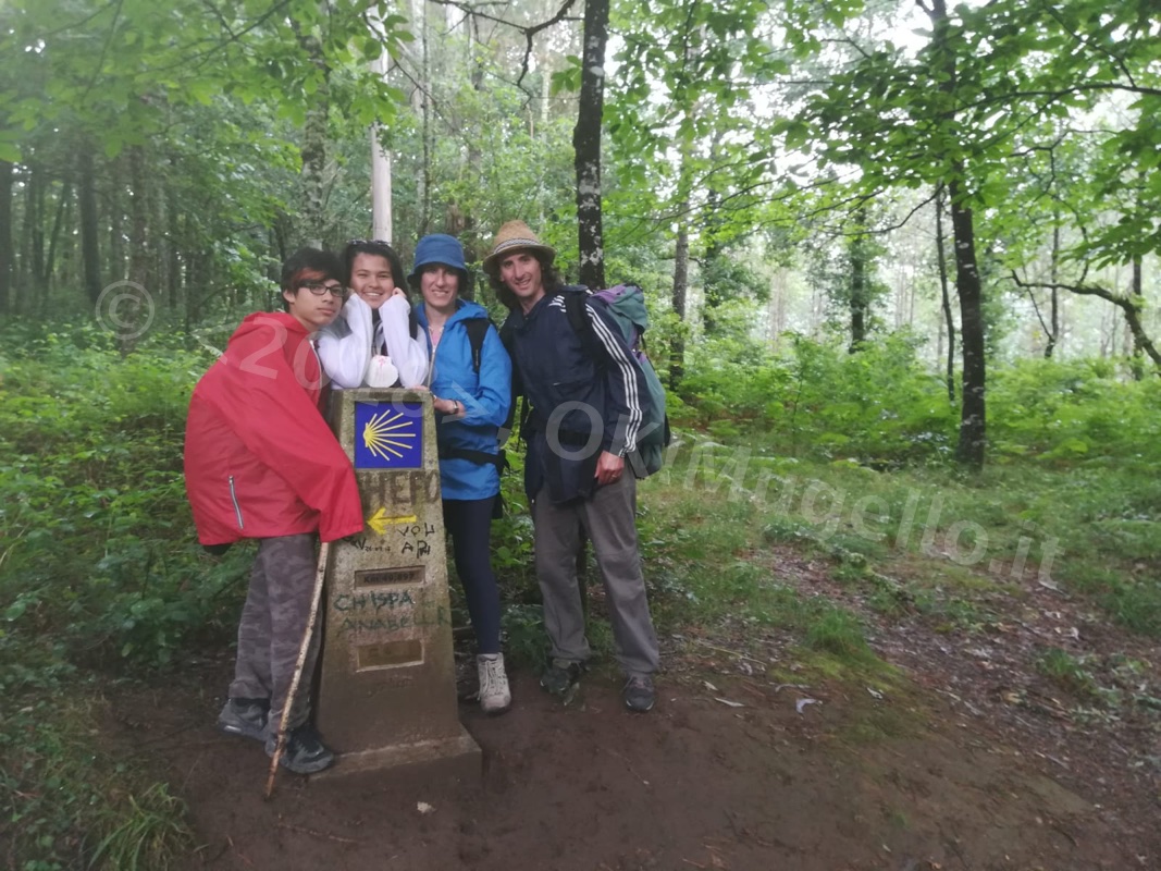 Verso Santiago: maltempo e pioggia sul cammino dei mugellani