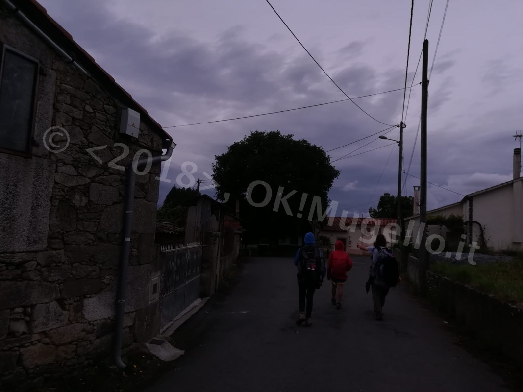 Verso Santiago: maltempo e pioggia sul cammino dei mugellani