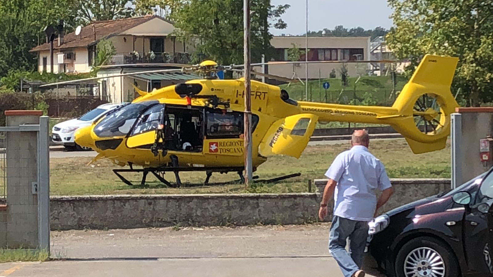 Infortunio in Via del Bagnone. Trasportato in codice rosso a Careggi