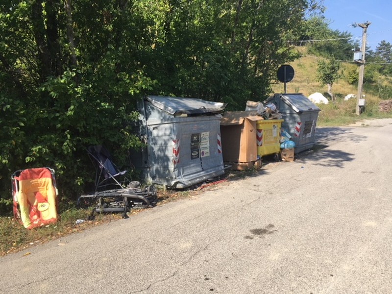 Borgo. Ancora rifiuti abbandonati, in località Marzano