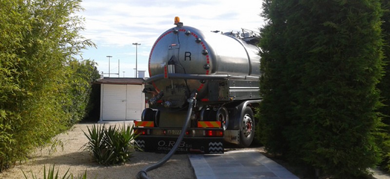 Fosse biologiche e liquami. Svuotamenti bloccati dal Tar, interviene il sindaco