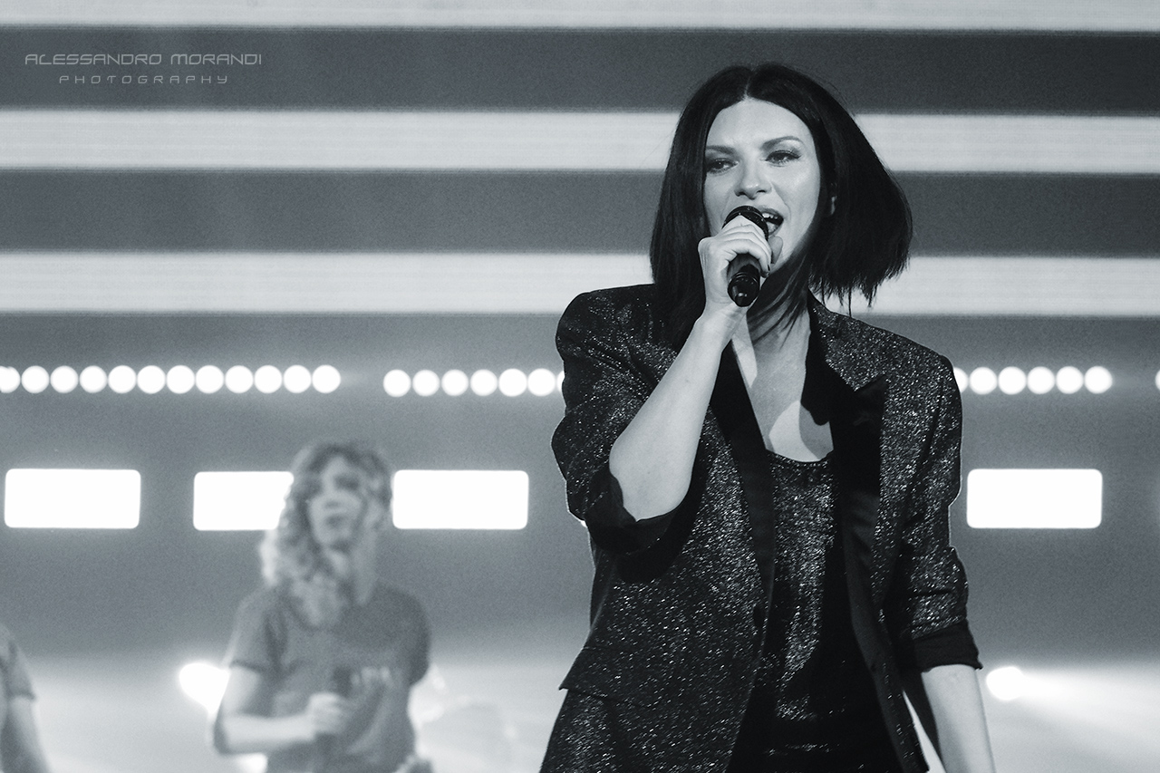 Laura Pausini in concerto a Firenze. Le foto di OK!Mugello