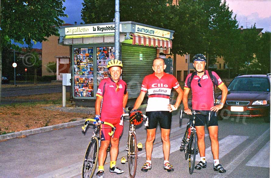 In bicicletta a San Luca (Bologna) nel ricordo di Emilio Gori
