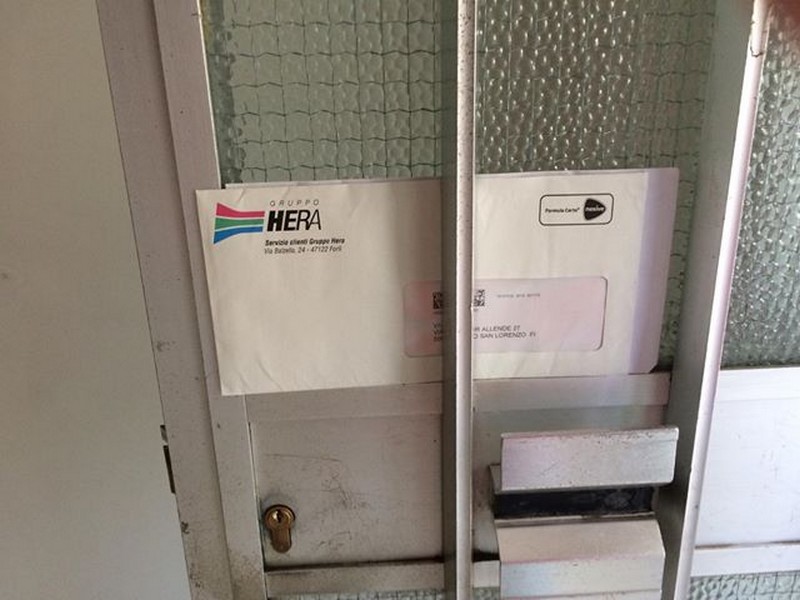 La cassetta? Roba d'altri tempi... Consegne 'creative' per la posta