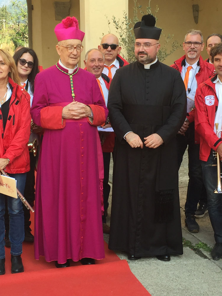 Grande concorso di popolo per la festa di S. Clarice a Luco di Mugello