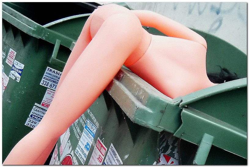 Il coraggio di dire basta alla violenza sulle donne. Con Libero e Scorretto, ne parliamo di Domenica