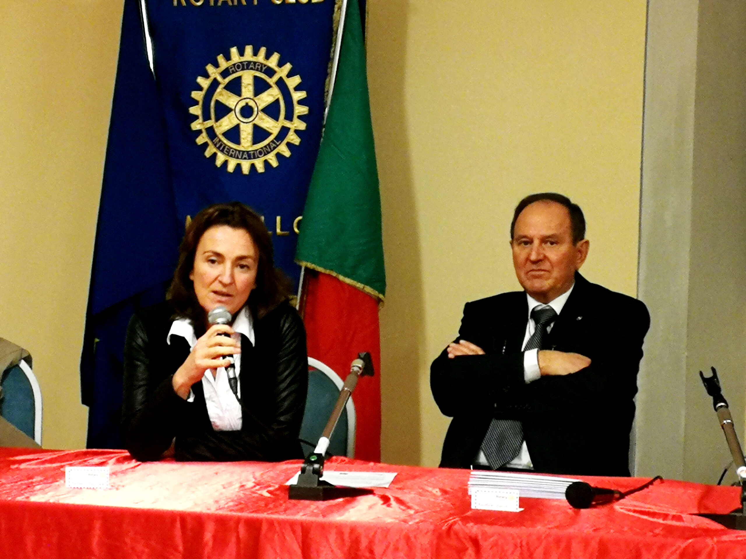Prospettive e idee al convegno di Rotarolio. Anche l'etichetta 'Olio Mugello'