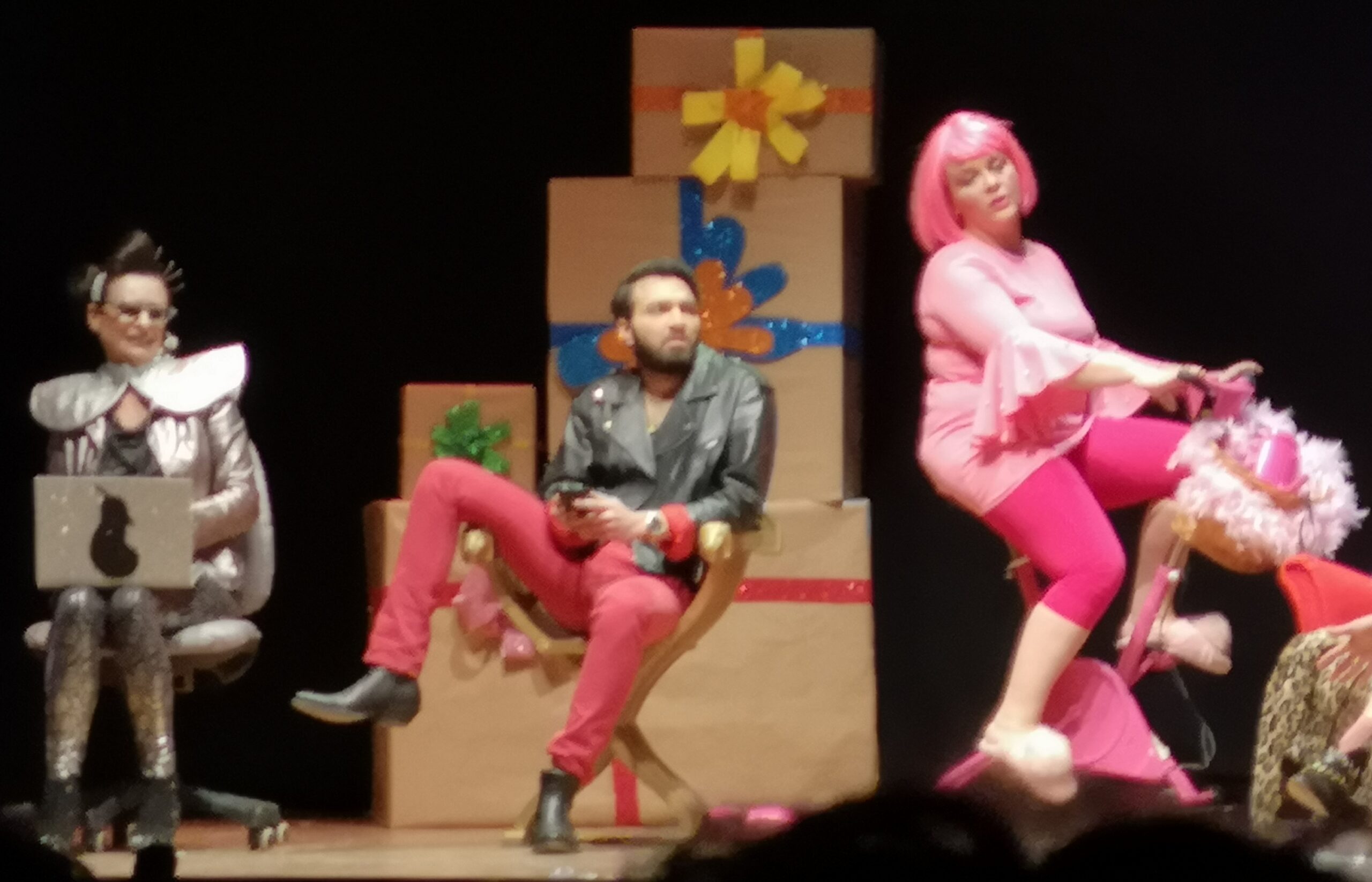 Le gatte da pelare in scena al teatro Corsini. Tutto esaurito, e l'8 febbraio si replica