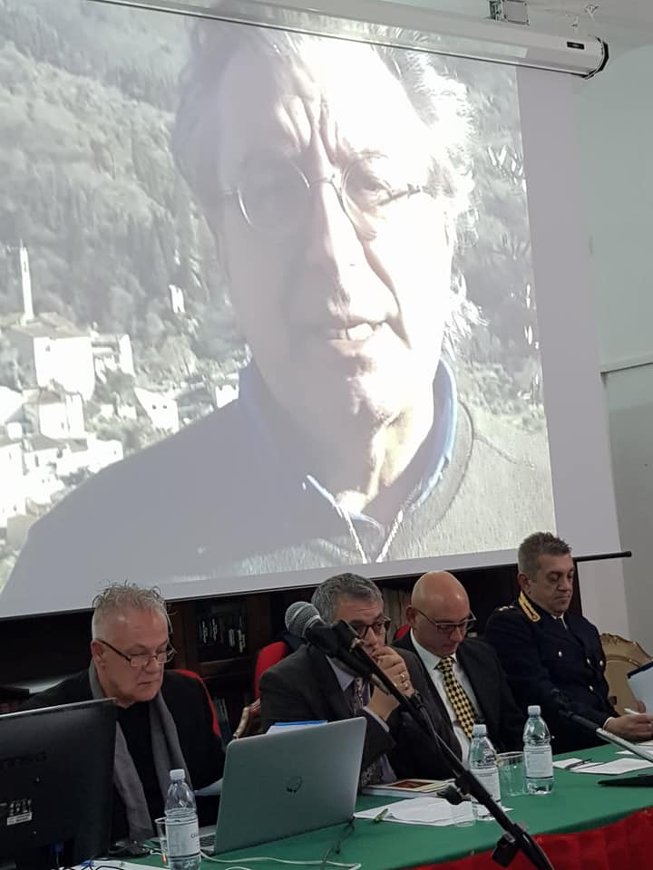 53279127_238678273704479_4352312075838554112_n