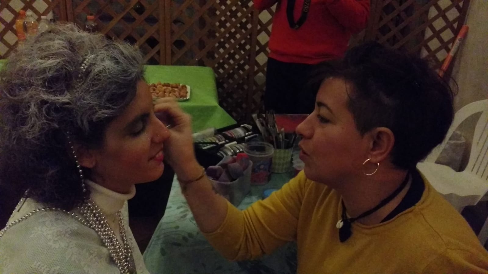 Con il “Movimento Solidale” e “I colori delle stelle” ancora una giornata speciale per i ragazzi disabili: Carnevale in maschera