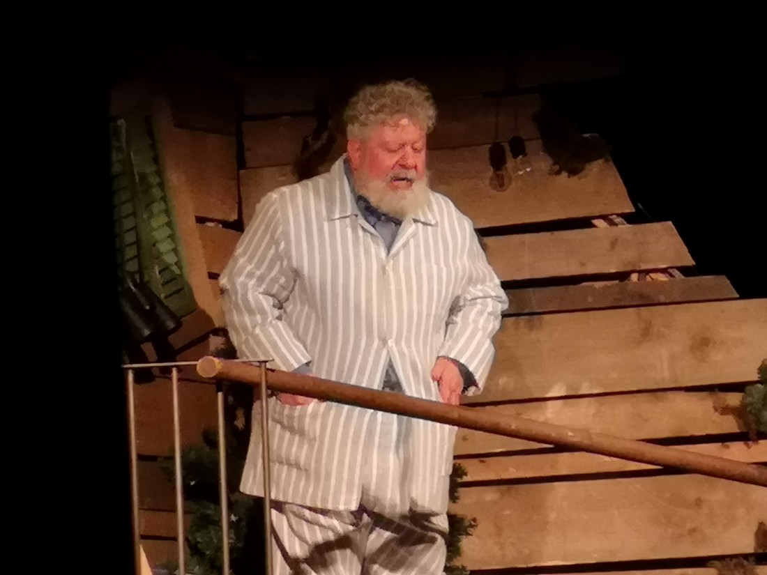 'Parenti Serpenti'. Eccezionale Lello Arena al Giotto di Borgo