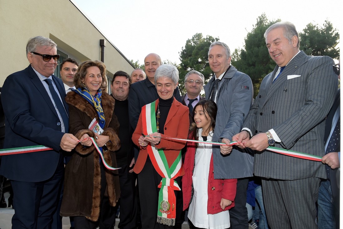 Sisma Marche. Azienda mugellana dona 'una scuola'