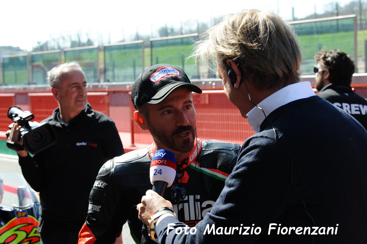 Aprilia All Stars. Ieri Iannone e Biaggi al Mugello. Foto del Giorno
