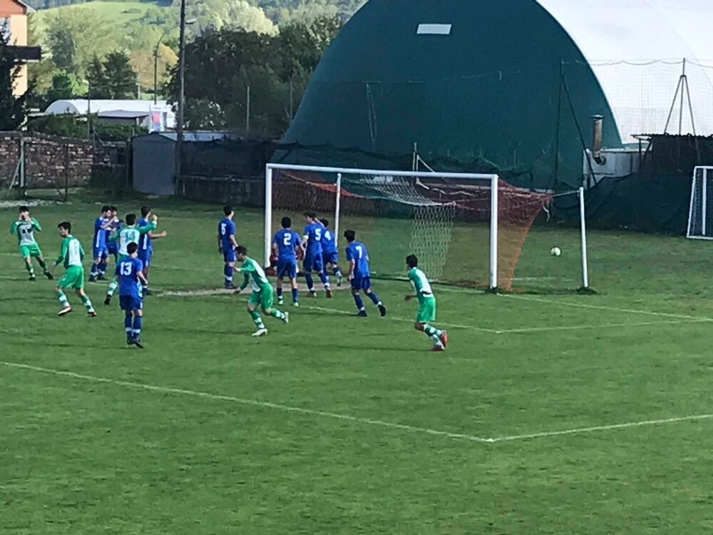Calcio Juniores. Ieri 1-1 per il derby del Mugello Fortis-Luco