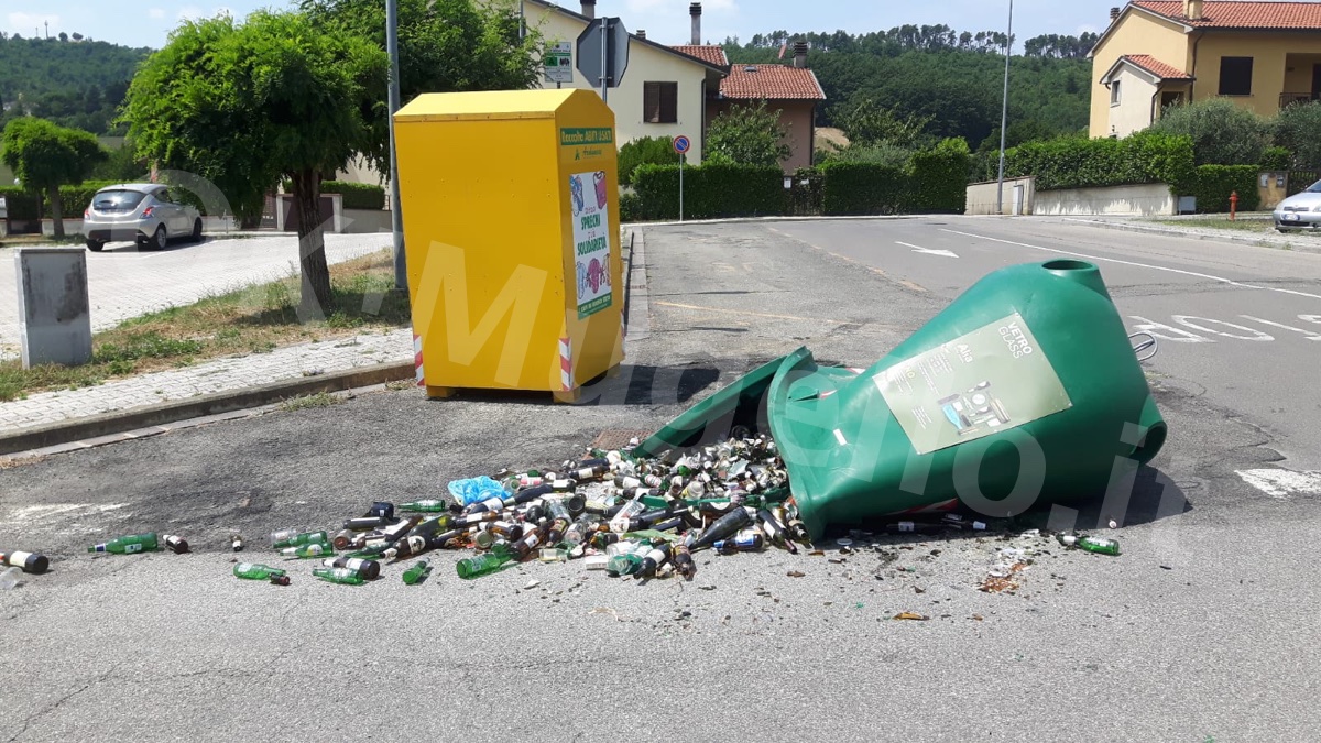 campanadivetro4-22 Jul 2019