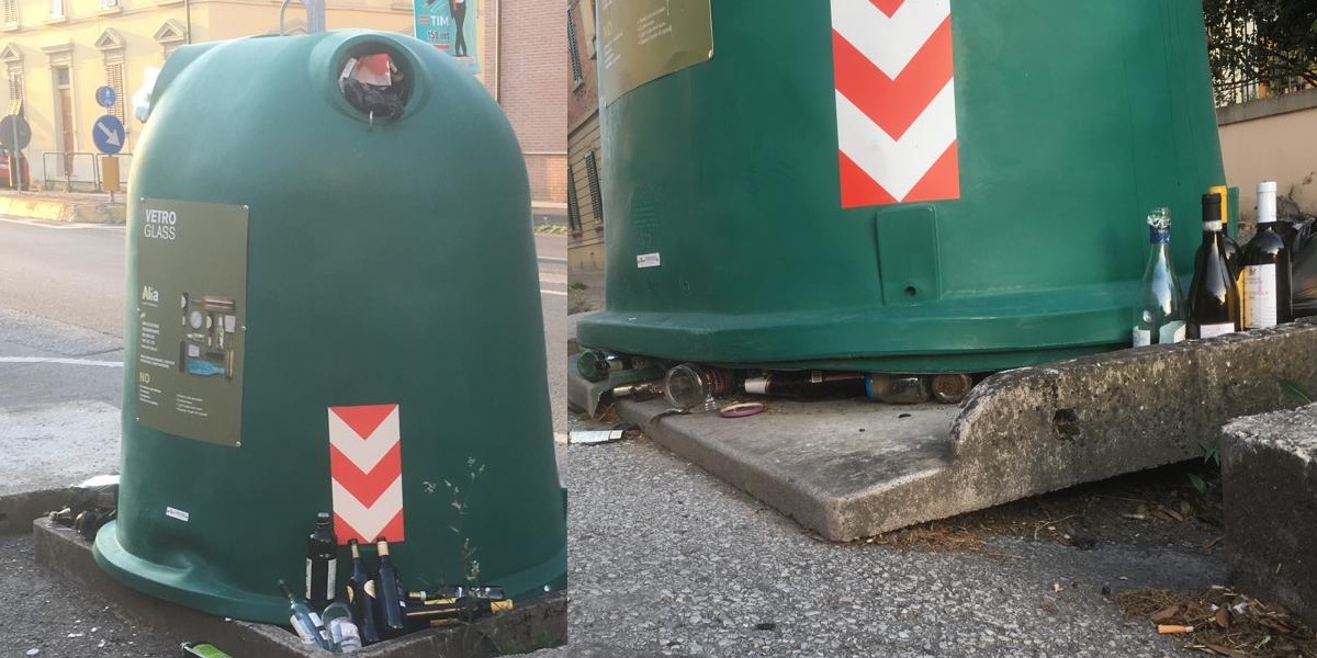 Borgo e la campana strapiena. Foto del Giorno