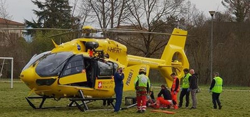 Si perdono e passano la notte nel bosco. Sei scout 'recuperati' da Pegaso