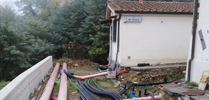 Tutto fermo al cantiere della frana di Panicaglia