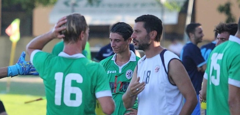 Mister Fusi al quale è stata riconfermata la fiducia dalla società biancoverde