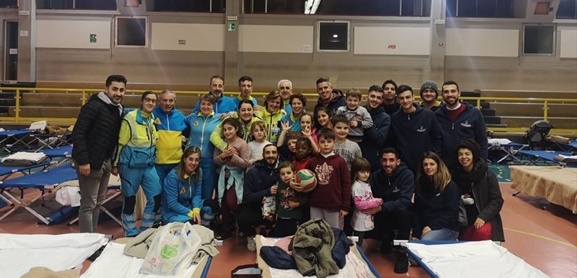 Mattagnanese in visita alle famiglie sfollate di Barberino