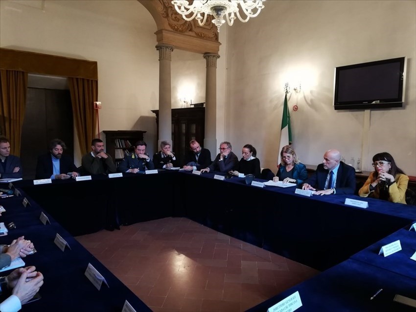 Il tavolo in Prefettura