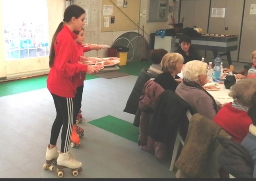 Cameriere sui pattini