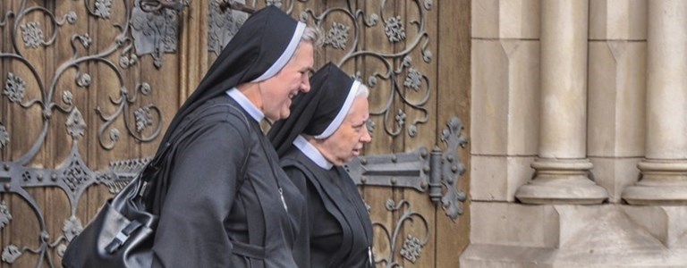 Suore. Foto generica