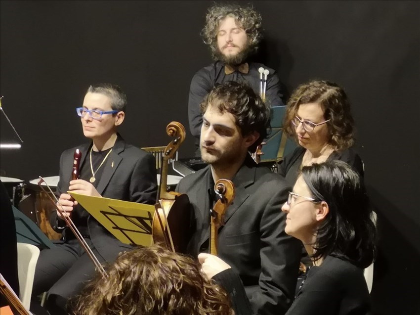 Concerto etno-sinfonico della Camerata de' Bardi al Teatro Giotto di Borgo San Lorenzo