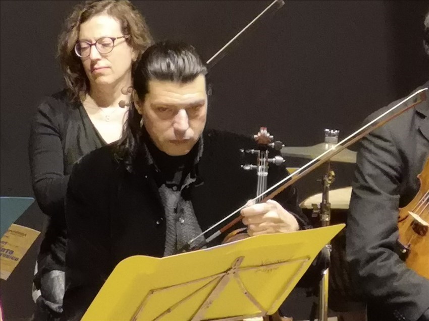 Concerto etno-sinfonico della Camerata de' Bardi al Teatro Giotto di Borgo San Lorenzo
