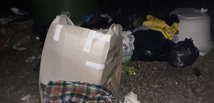 Rifiuti abbandonati a Pesciola. La Foto del Giorno