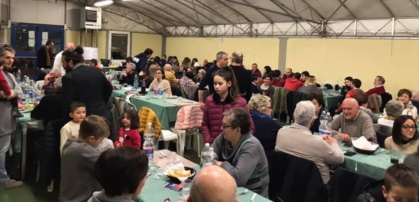 Un momento della cena al Foro Boario