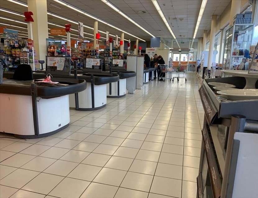 Conad Borgo: casse deserte