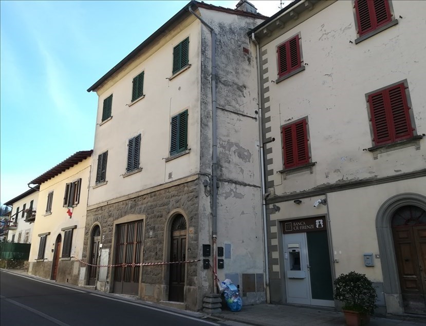 La palazzina a Ronta