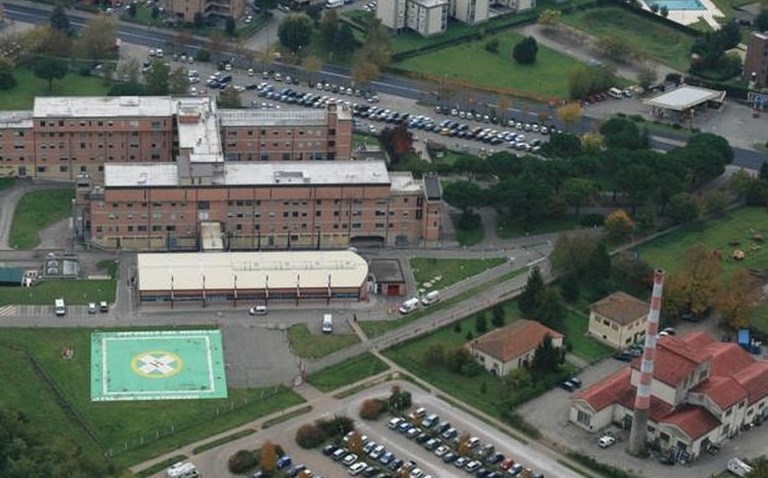 L'uomo è ricoverato all'ospedale di Borgo San Lorenzo