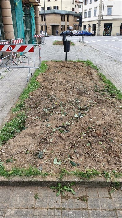 Il cantiere in Piazza Dante