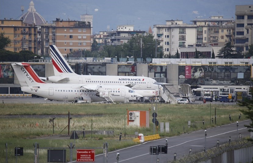 La pista dell'aeroporto di Peretola