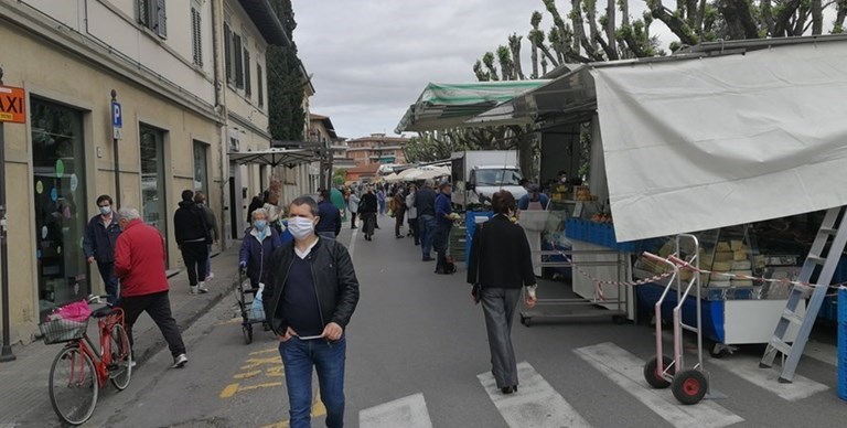 Mercato a Borgo